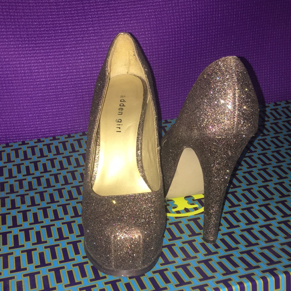Madden girl sparkly heel